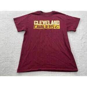 Cleveland Cavs Cavaliers Lebron James Player Majestic  T-Shirt